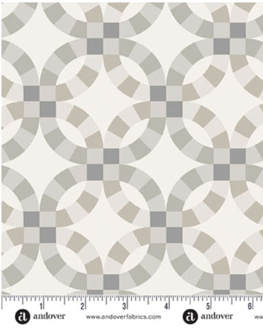 Double wedding ring pattern in shades of gray
