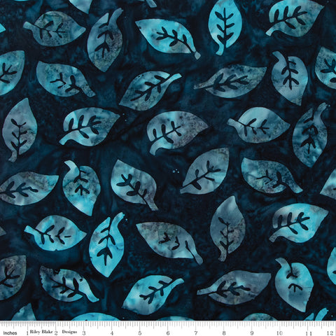 Pattern of blue leaves on a dark blue background with a ruler at the bottom.
